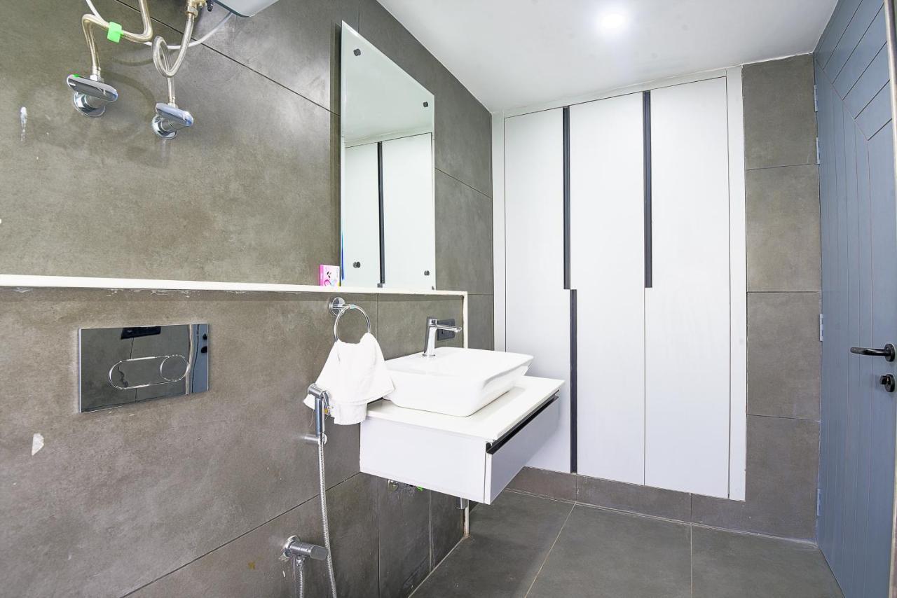 Bedchambers Serviced Apartments - Cyber City Гургаон Экстерьер фото