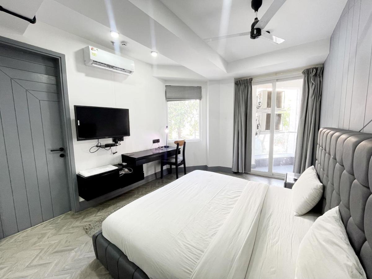 Bedchambers Serviced Apartments - Cyber City Гургаон Экстерьер фото